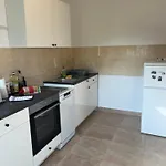 Seaview Bava * زاتون