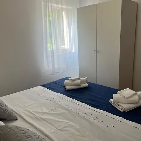Seaview Bava Apartment